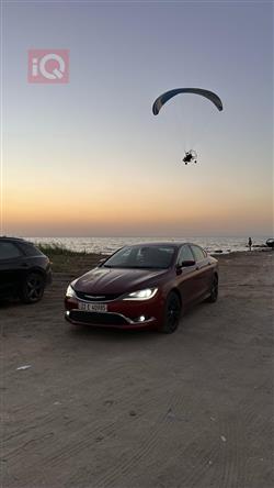 Chrysler 200